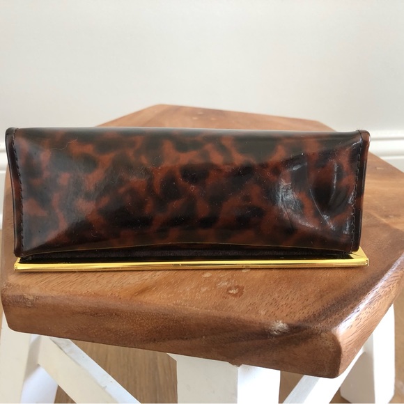 Tory Burch Tortoise Glasses Case with Gold Trim - OS - Picture 6 of 7